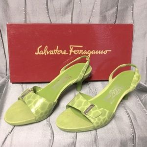 Salvatore Ferragamo Creatix green croc print size 6. With box and dust bag.
